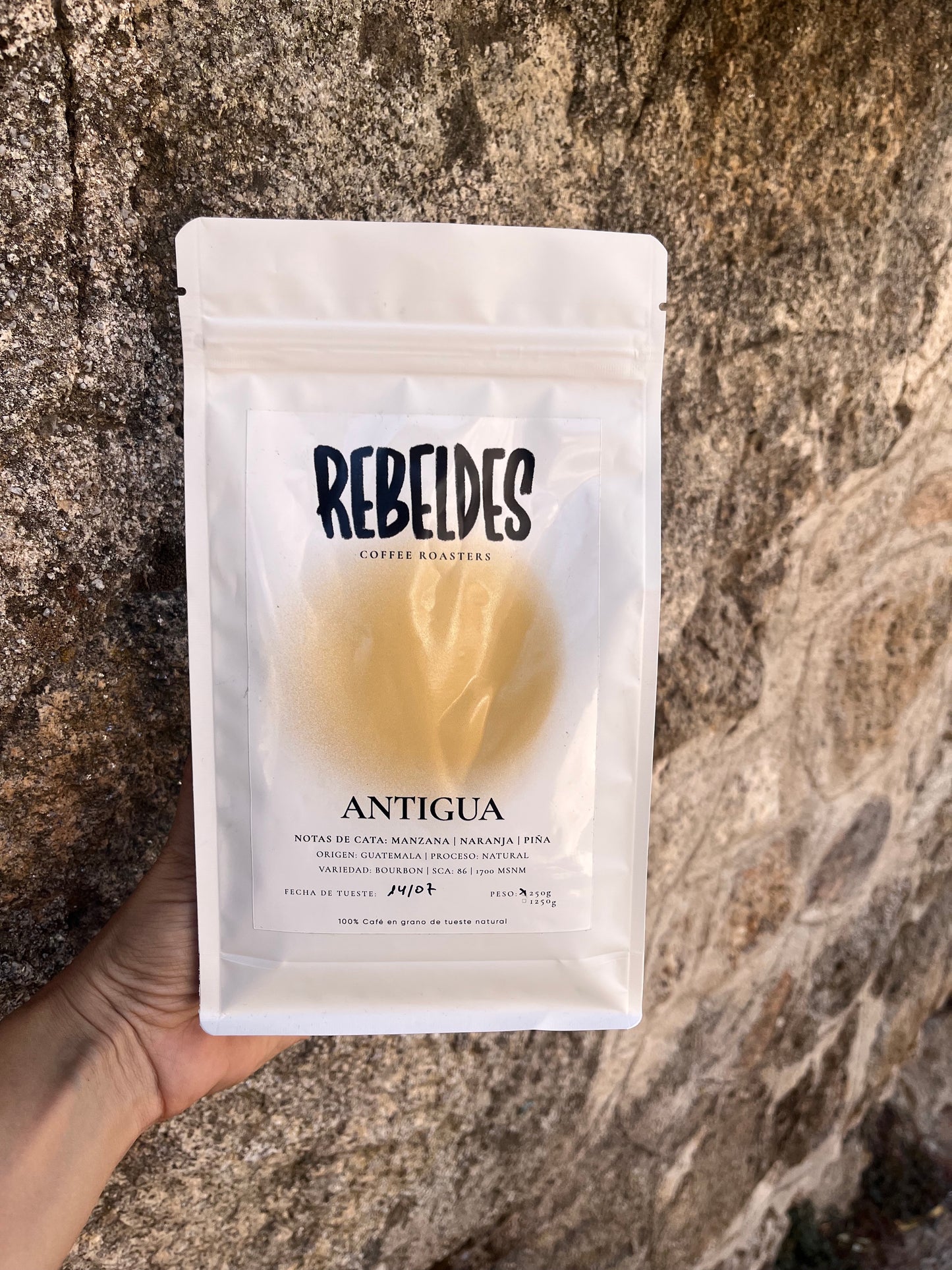 Antigua Guatemala natural - Rebeldes Coffee